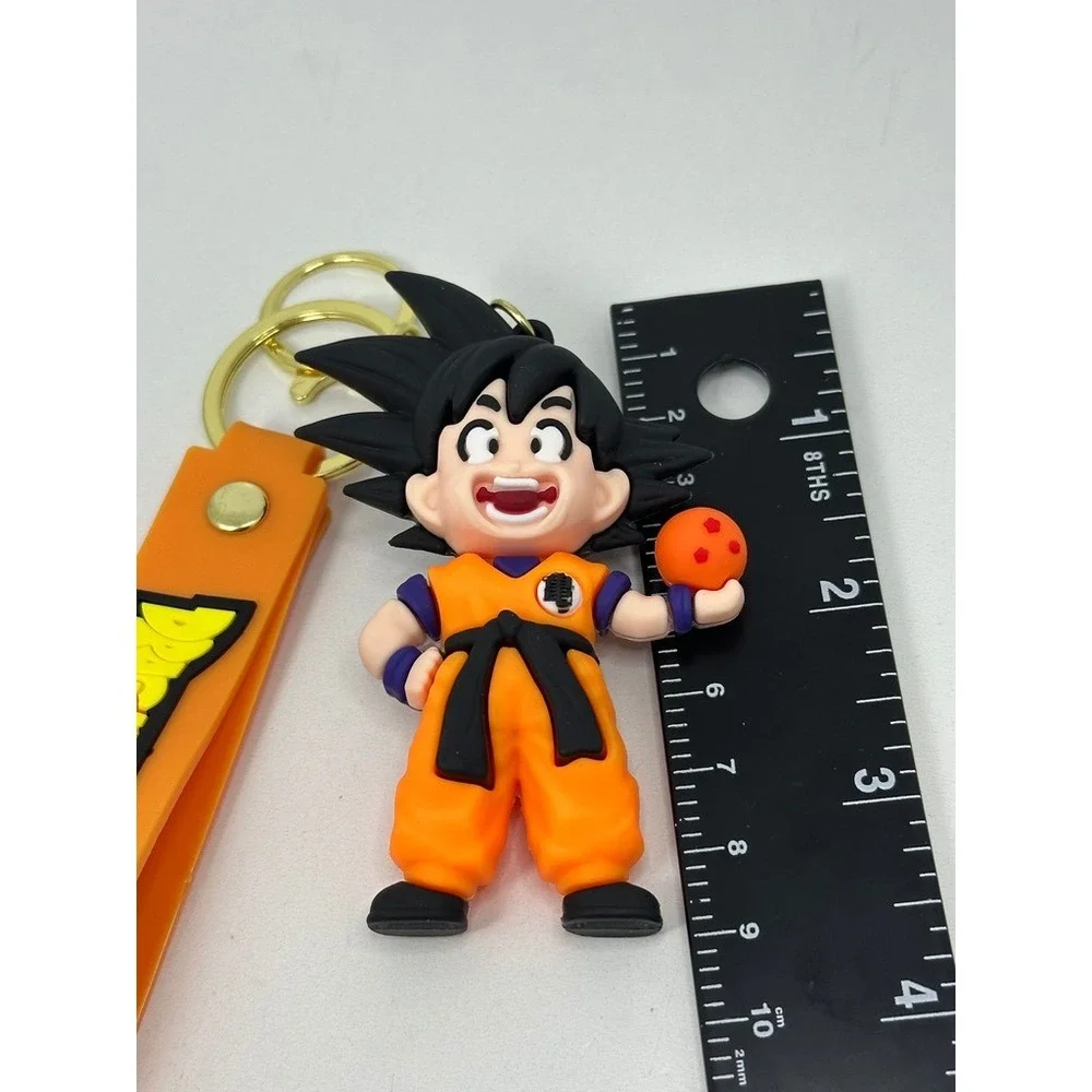 Dragon Ball Z Goku Keychain Kid‎ Goku with Dragon Ball Orange Rubber Strap